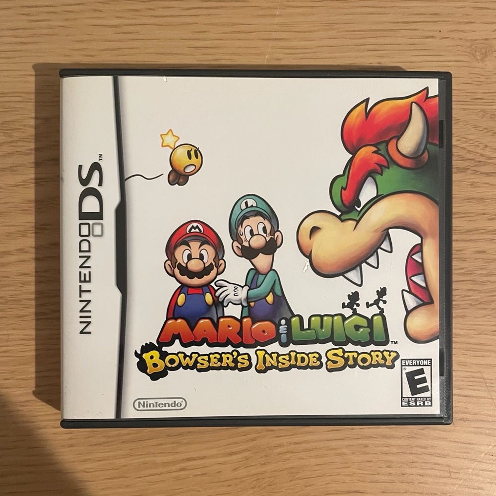 Nintendo DS Mario & Luigi: Bowser's Inside Story - Rated E